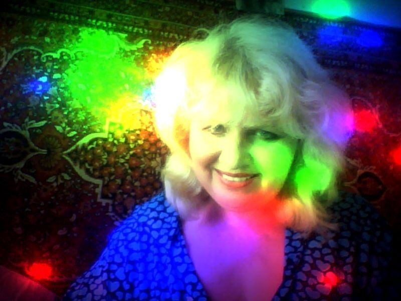  15533870  Lana, 62 ,    
