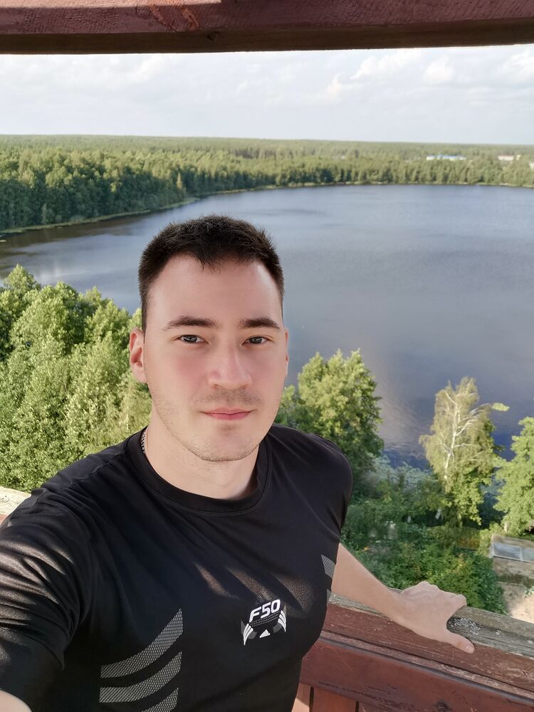  33210030  Rafis, 30 ,    