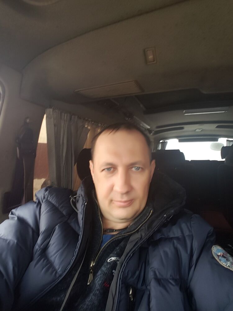  -,   , 52 ,   