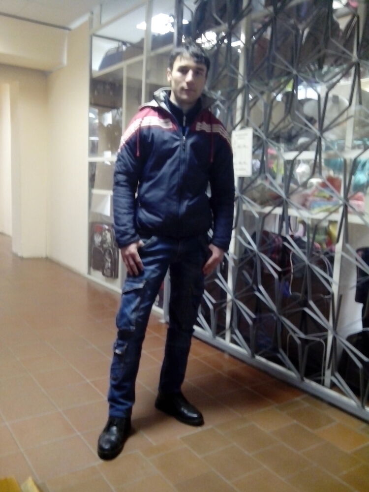  5670350  Doniyor, 33 ,    