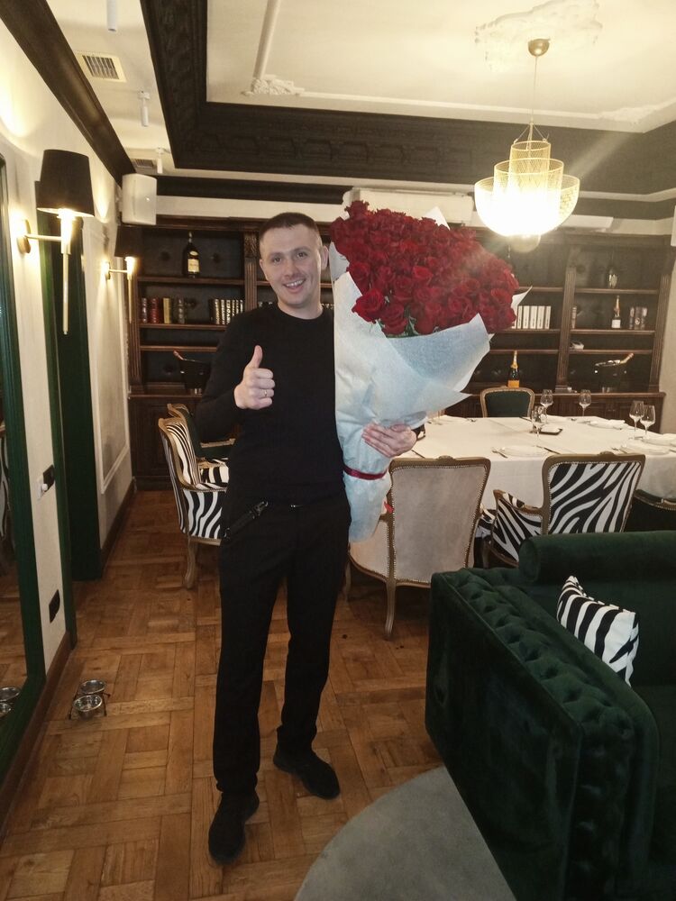 ���� 42385710 ������� ����, 35 ���, ���� ���������� � �����