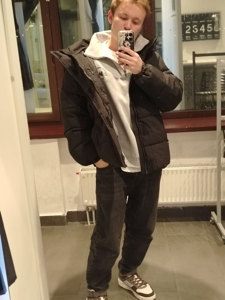  47157200  , 32 ,    