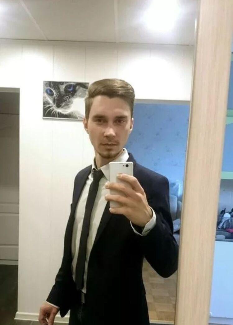 ���� 18810090 ����� �����, 25 ���, ���� ���������� � ������������