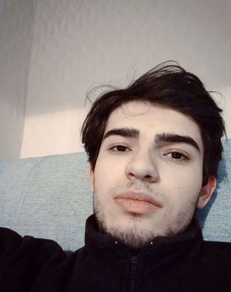  30580320  Farrukh, 27 ,    