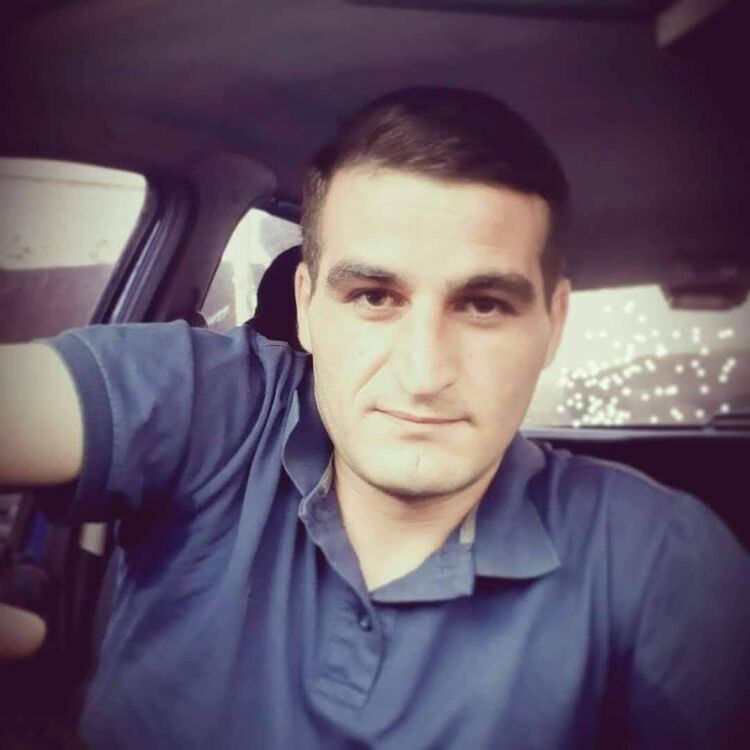  --,   Arsen, 33 ,   ,   , 