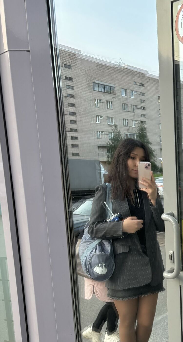  53079020  , 31 ,    -