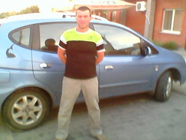  9036080  Arkady, 58 ,    