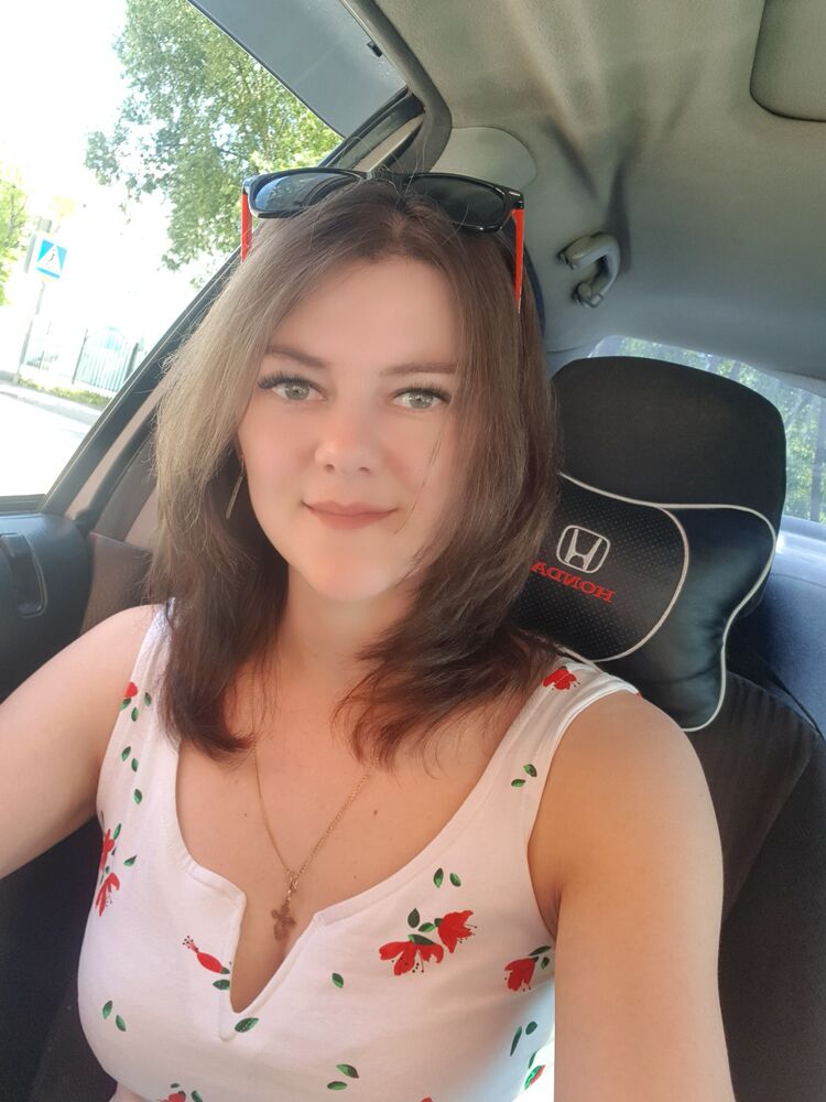  ,   Yulia, 34 ,   