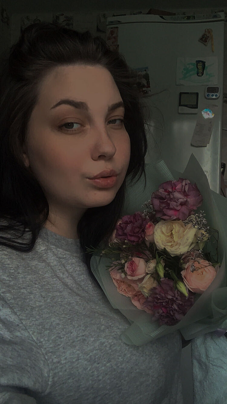  51542400  Elizaveta, 21 ,    