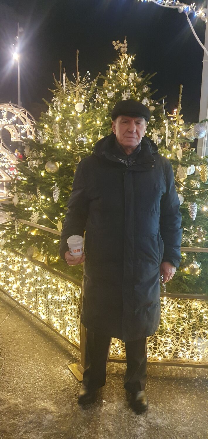  ,   Boris, 69 ,   ,   