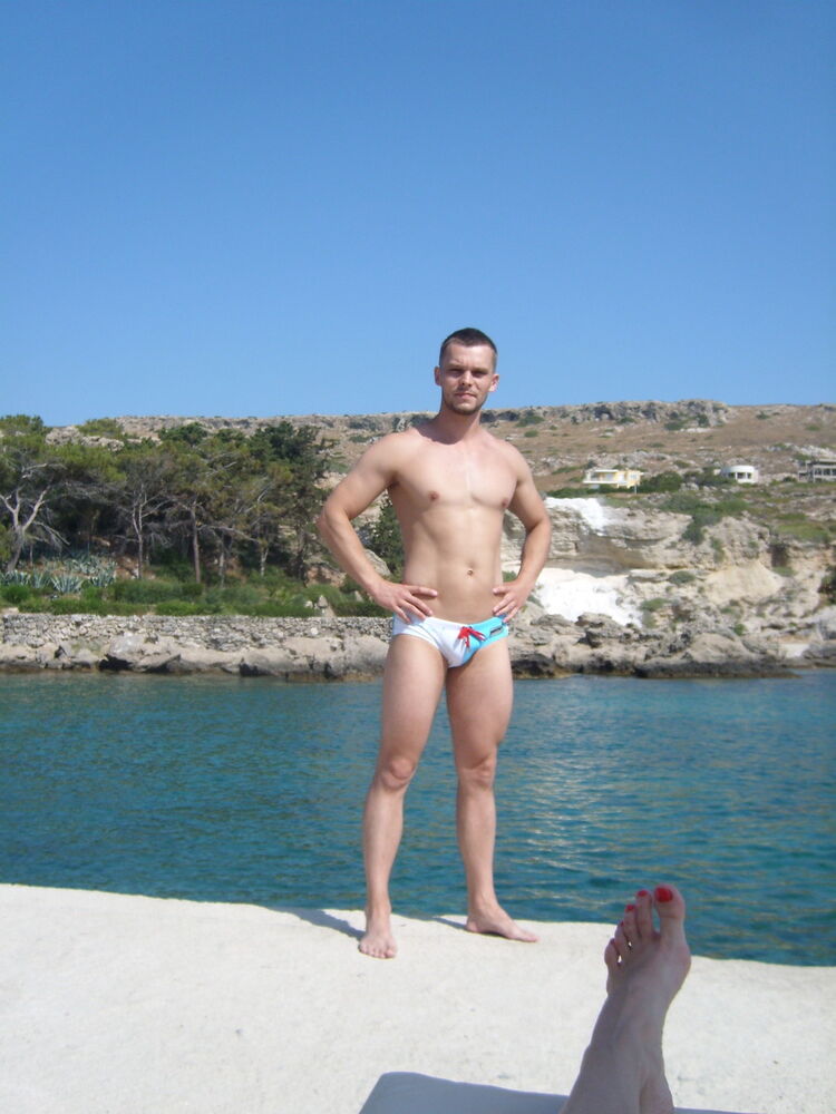  8184230  , 42 ,    -