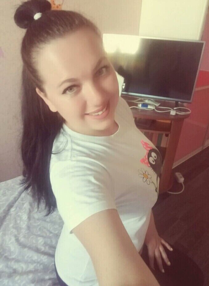  20985190  Katya, 34 ,    