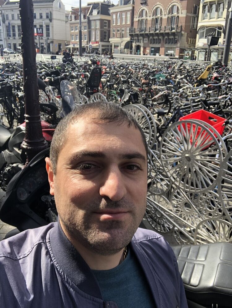  ,   Artur, 34 ,   ,   , c 