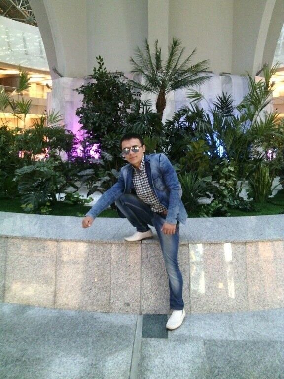  ,   Rashidxon, 30 ,   
