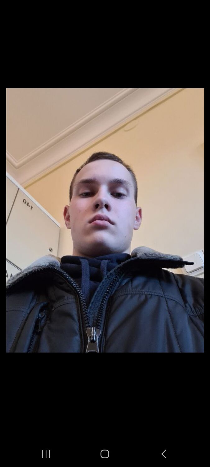  40027110  Kirill, 23 ,    -