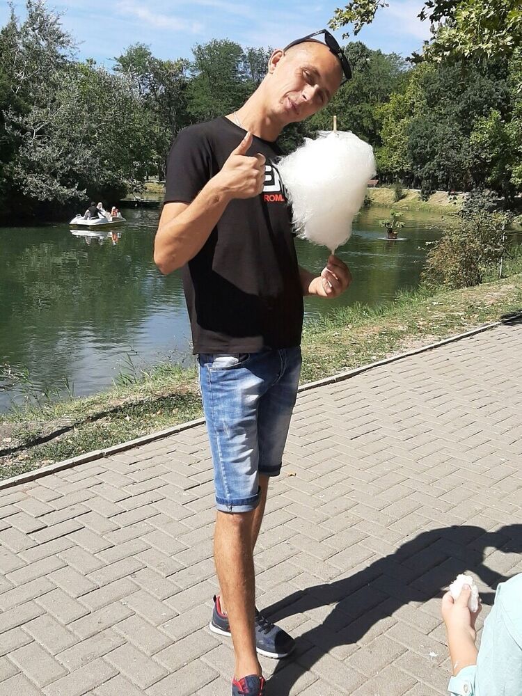 ���� 18373890 ������� �������, 33 ����, ���� ���������� � �����������