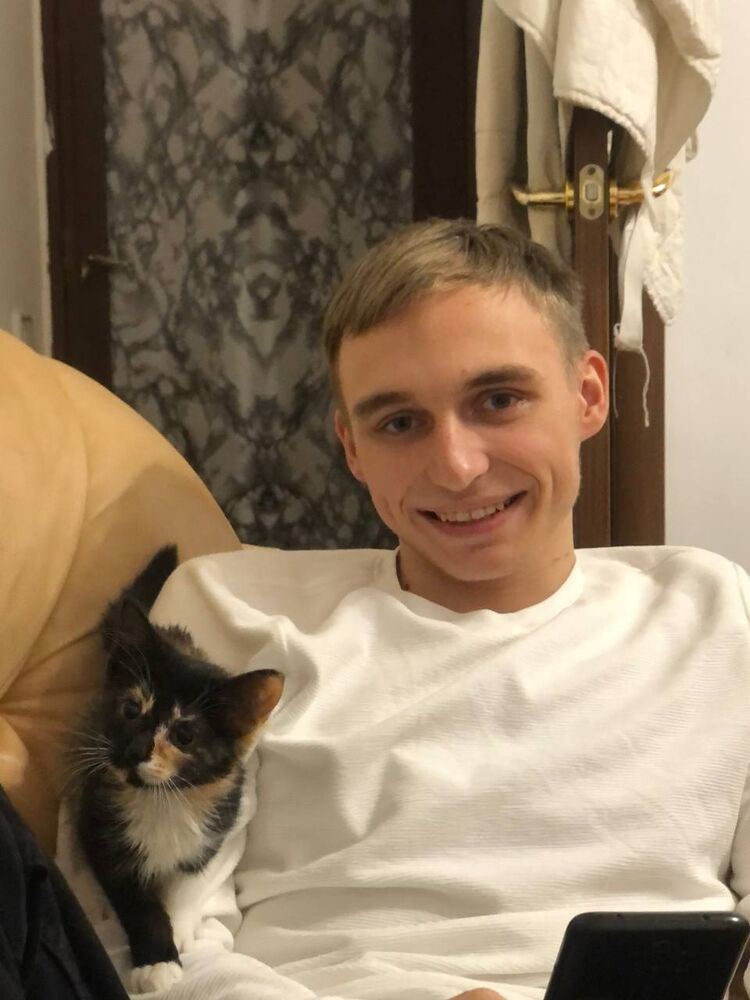 ���� 31708220 ����� ������, 22 ����, ���� ���������� � �����-����������