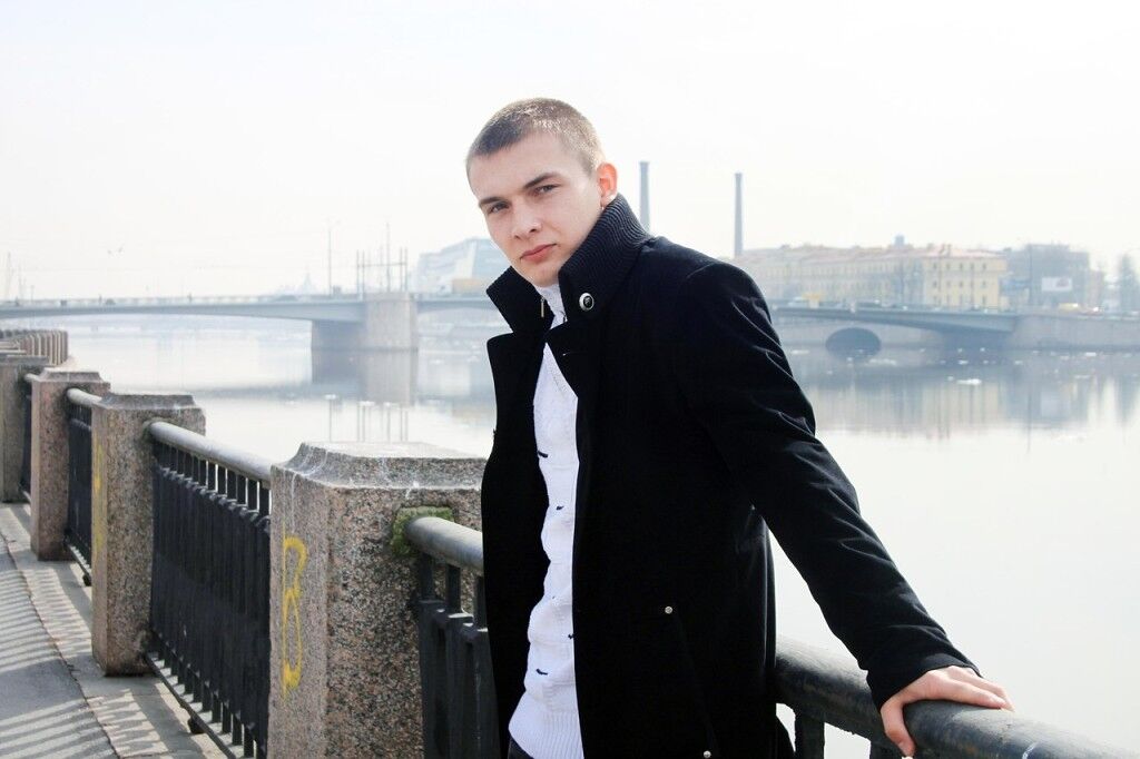  4539630  Fenix, 34 ,    