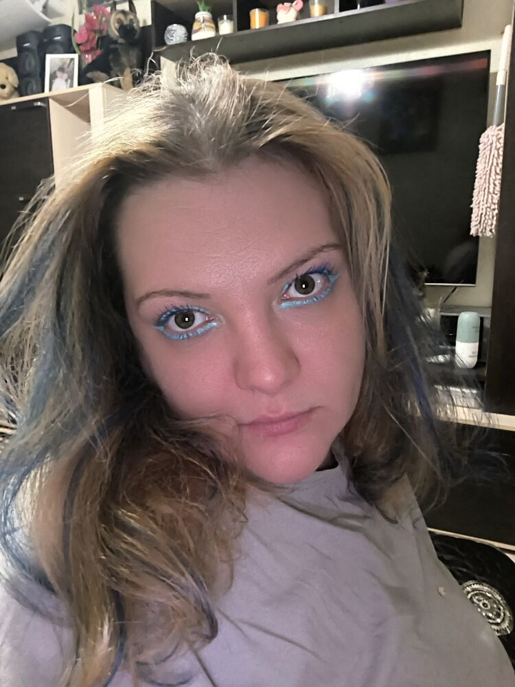  54338390  Marina, 38 ,    