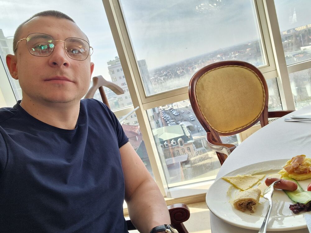 ���� 42002240 ������� Artem, 33 ����, ���� ���������� � �������-��-����