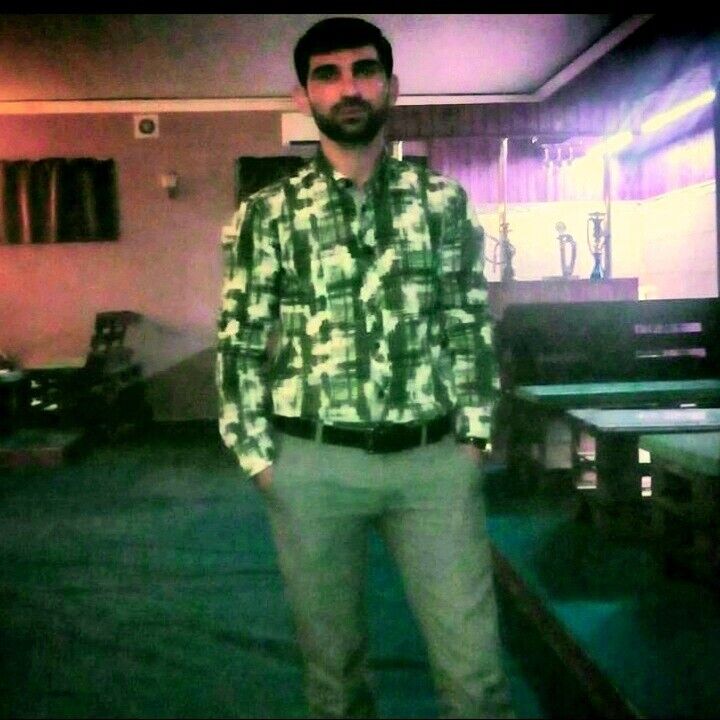  22499480  Ceyhun, 39 ,    