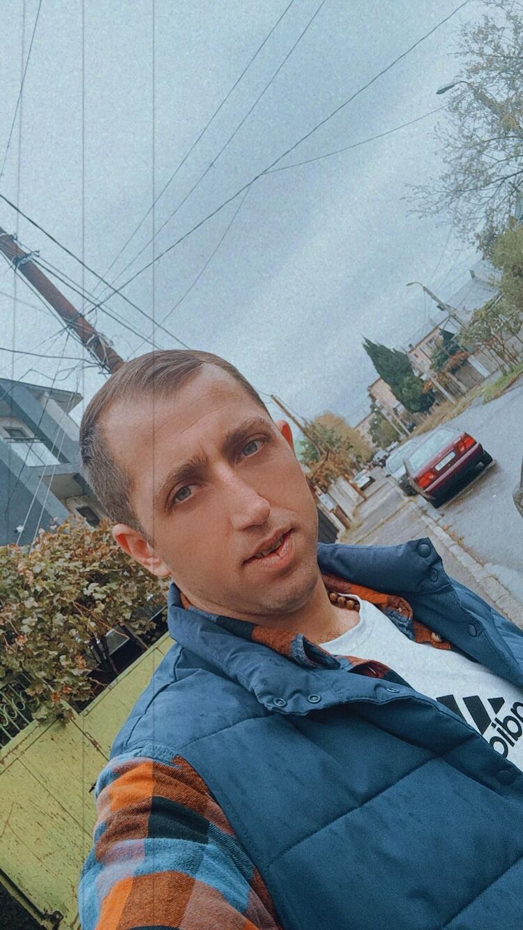  ,   Serji, 32 ,   ,   