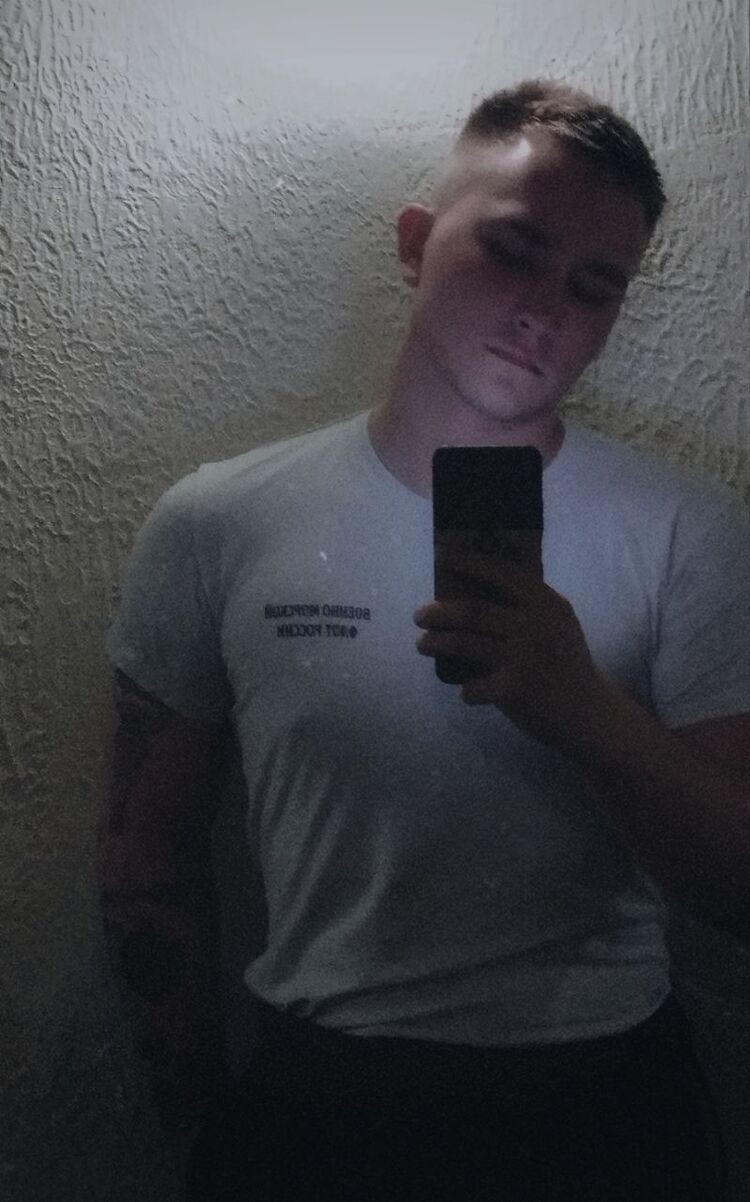  -,   , 22 ,   