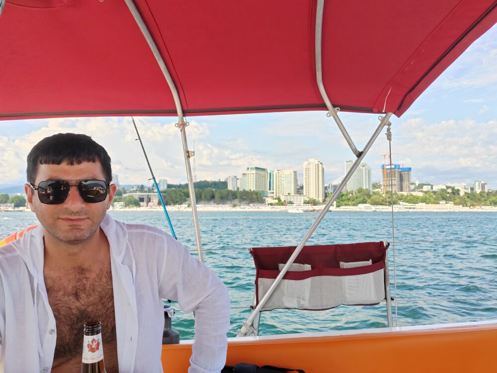  ,   Demid, 33 ,   