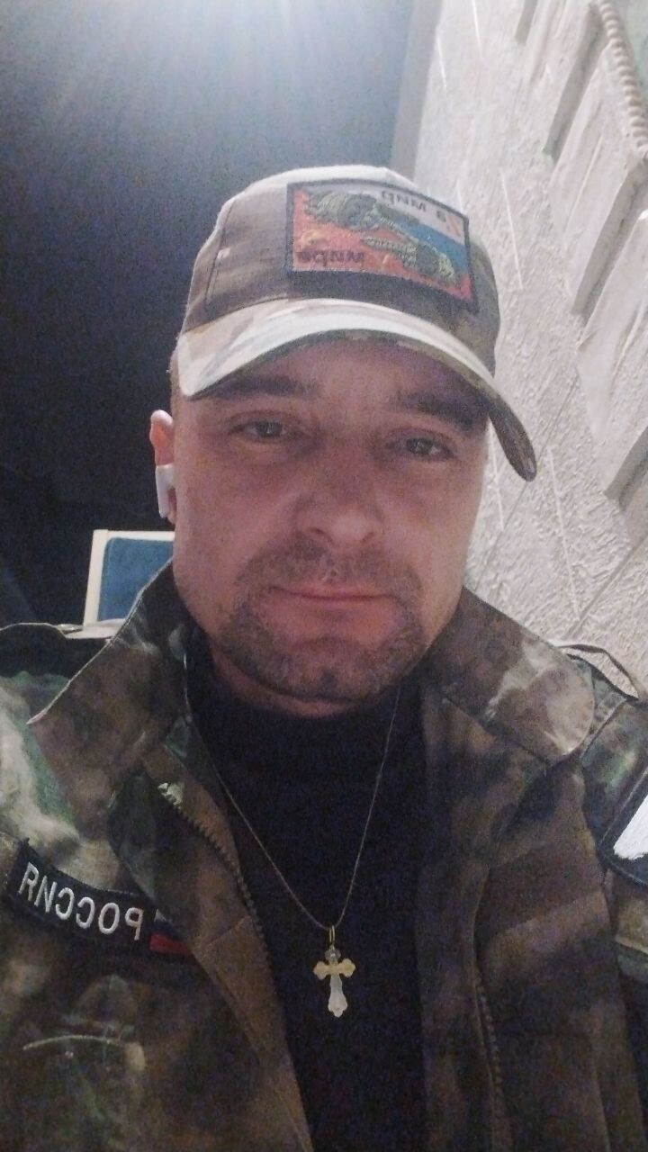  48491670  , 33 ,    