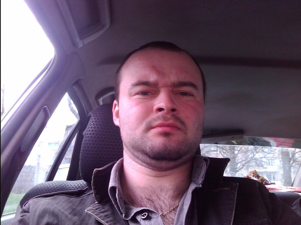  16881610  Andrei, 35 ,    