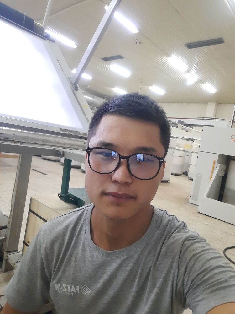  33882750  Alimardon, 26 ,    