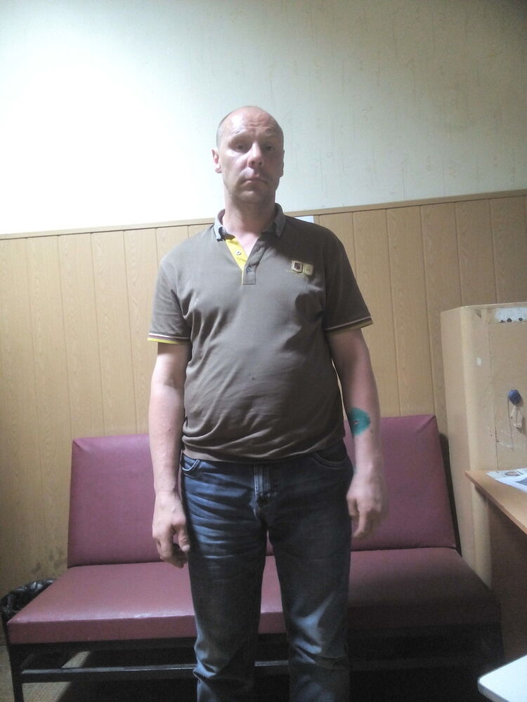  ,   Poppy, 42 ,   , 