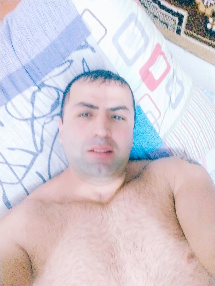  18761630  Muslim, 38 ,    