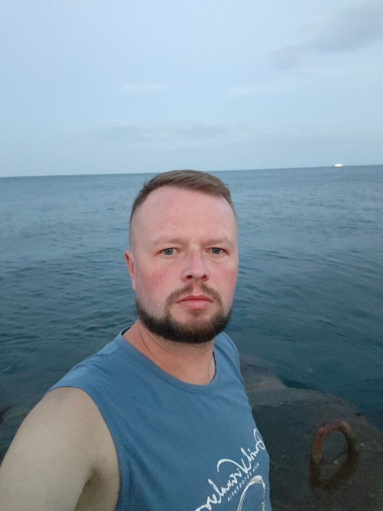  53318080  , 35 ,    