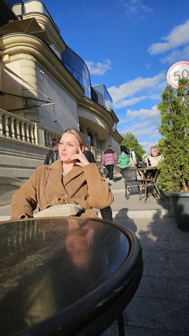  ,   Yuliya, 37 ,   ,   , c 