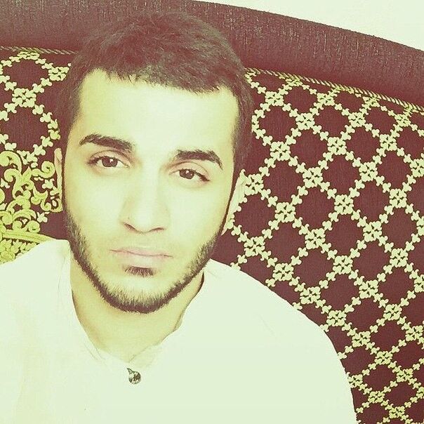  ,   Ayxan, 32 ,   