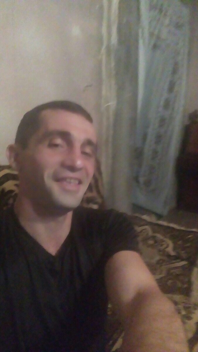  ,   Karls, 42 ,   ,   , c 