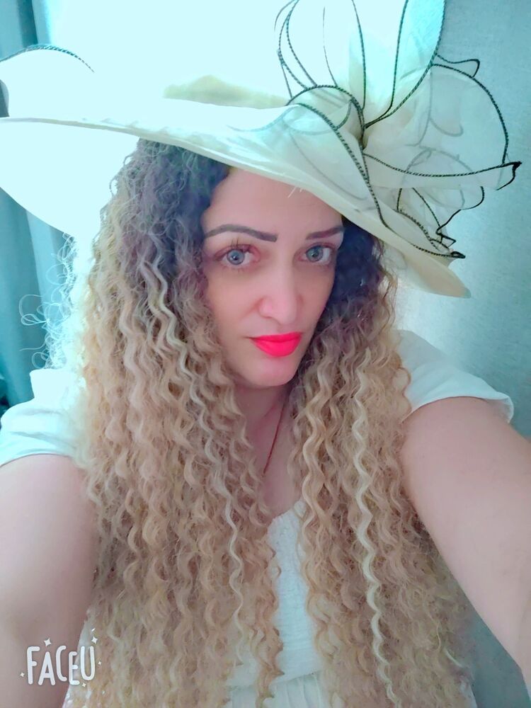  ?,   Mona, 41 ,     , c 