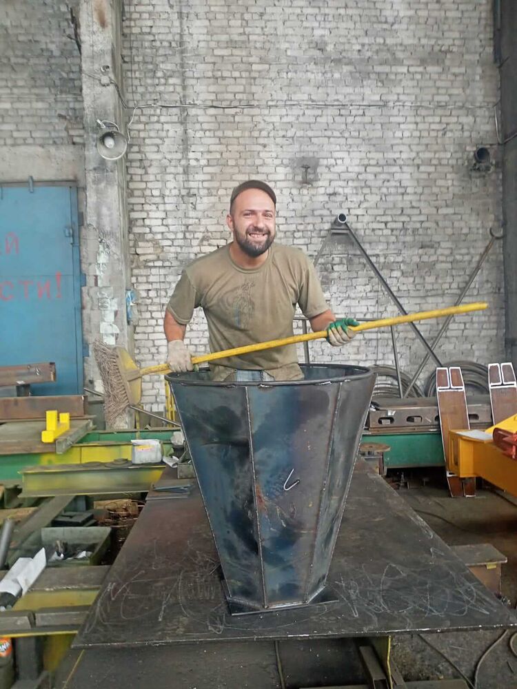  28748610  Evgeny, 31 ,    
