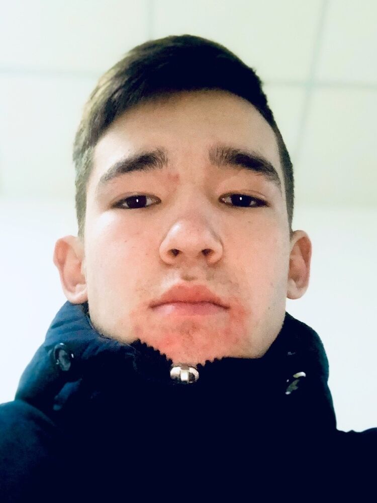  18909910  Adyl, 24 ,    