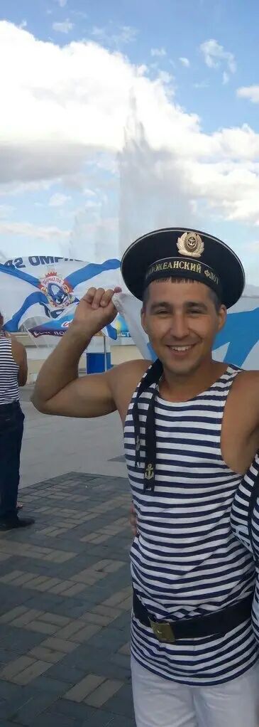  35308950  RamziS, 33 ,    