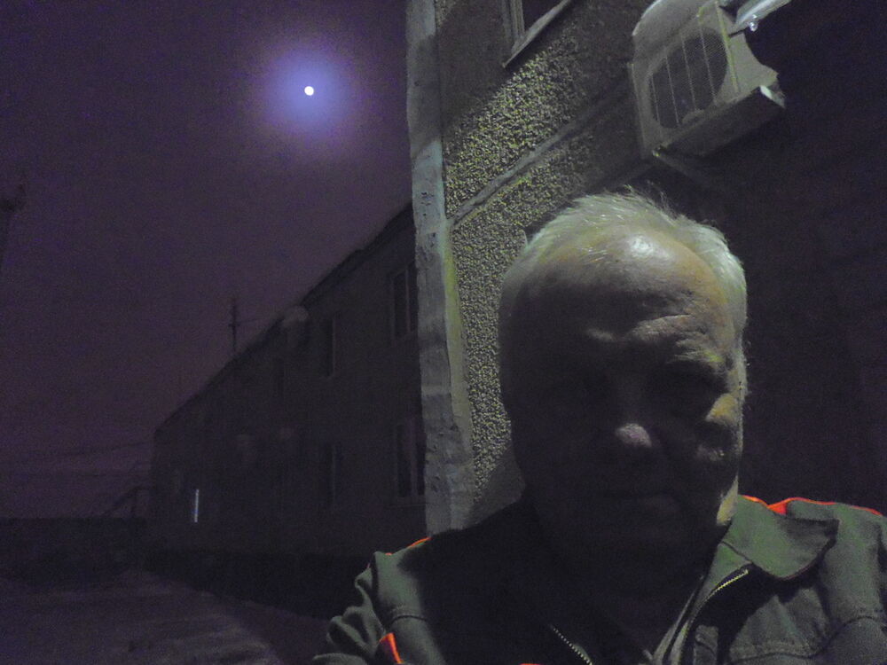  ,   Tolya, 70 ,   ,   , c 