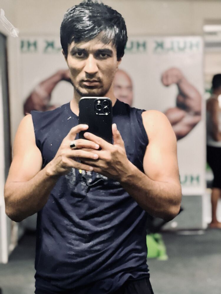  ,   Jahongir, 30 ,     , c 