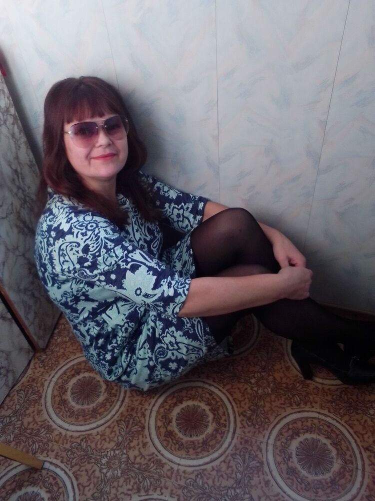  18573960  Iana, 48 ,    