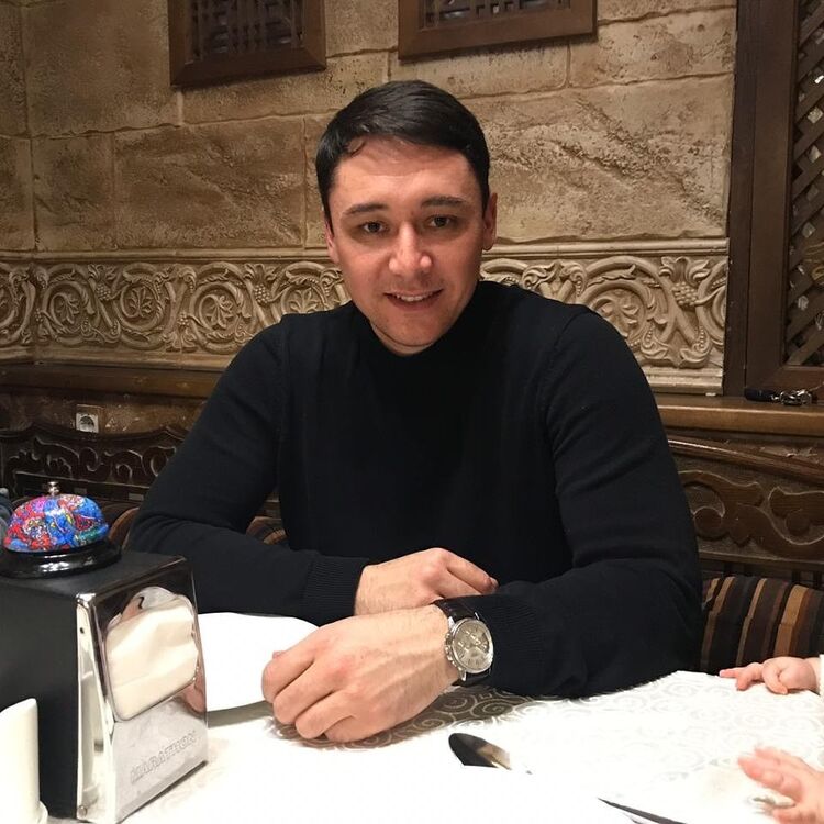 ���� 15931560 ������� ����, 35 ���, ���� ���������� � ������