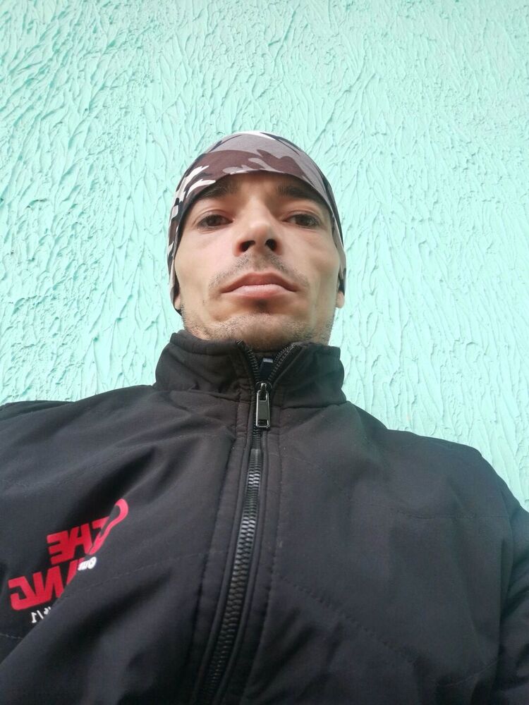  51815640  , 37 ,    