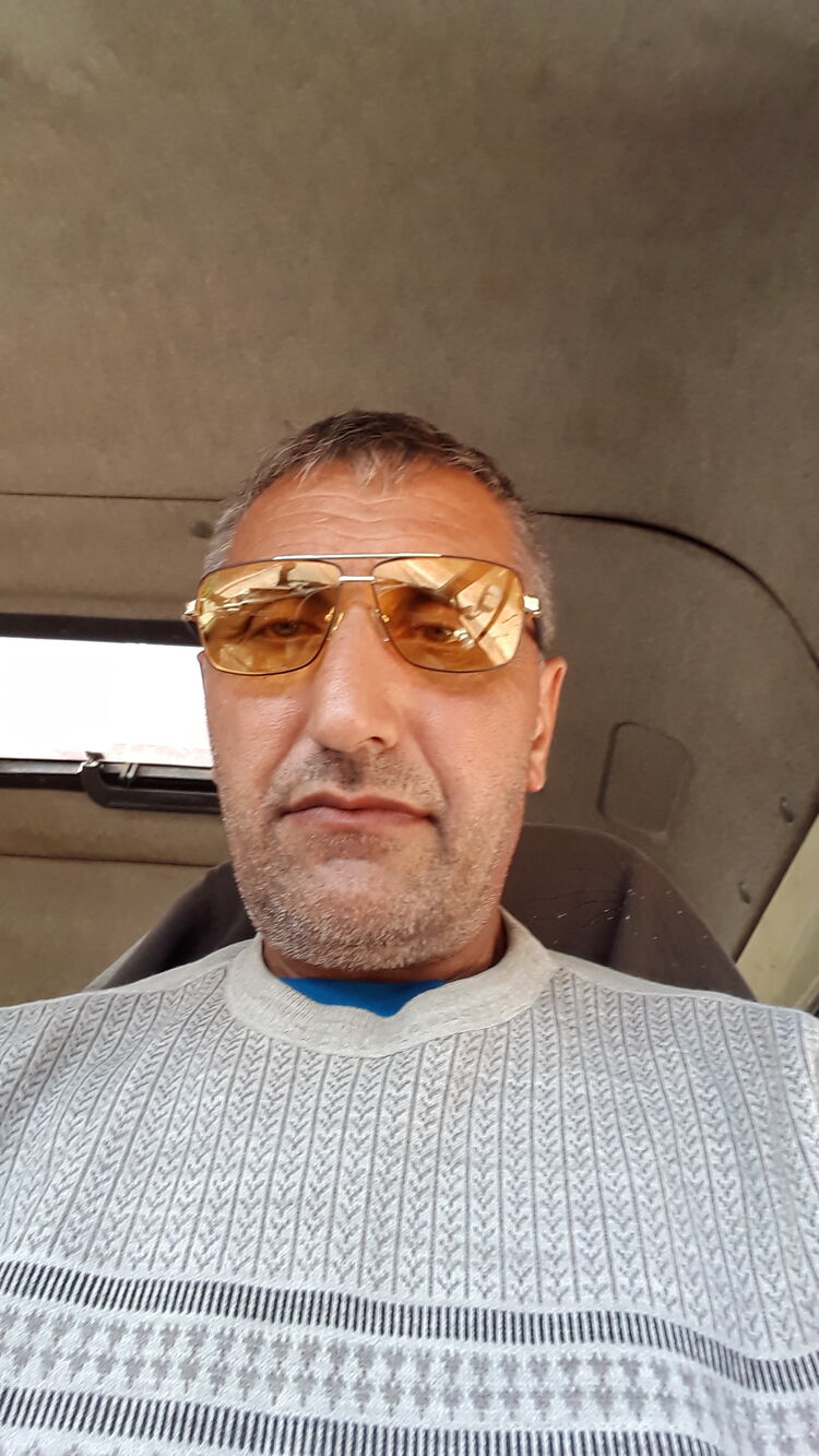  24040740  , 55 ,    