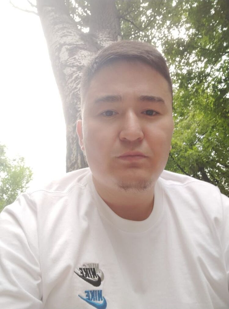  53967310  Nazar, 26 ,    