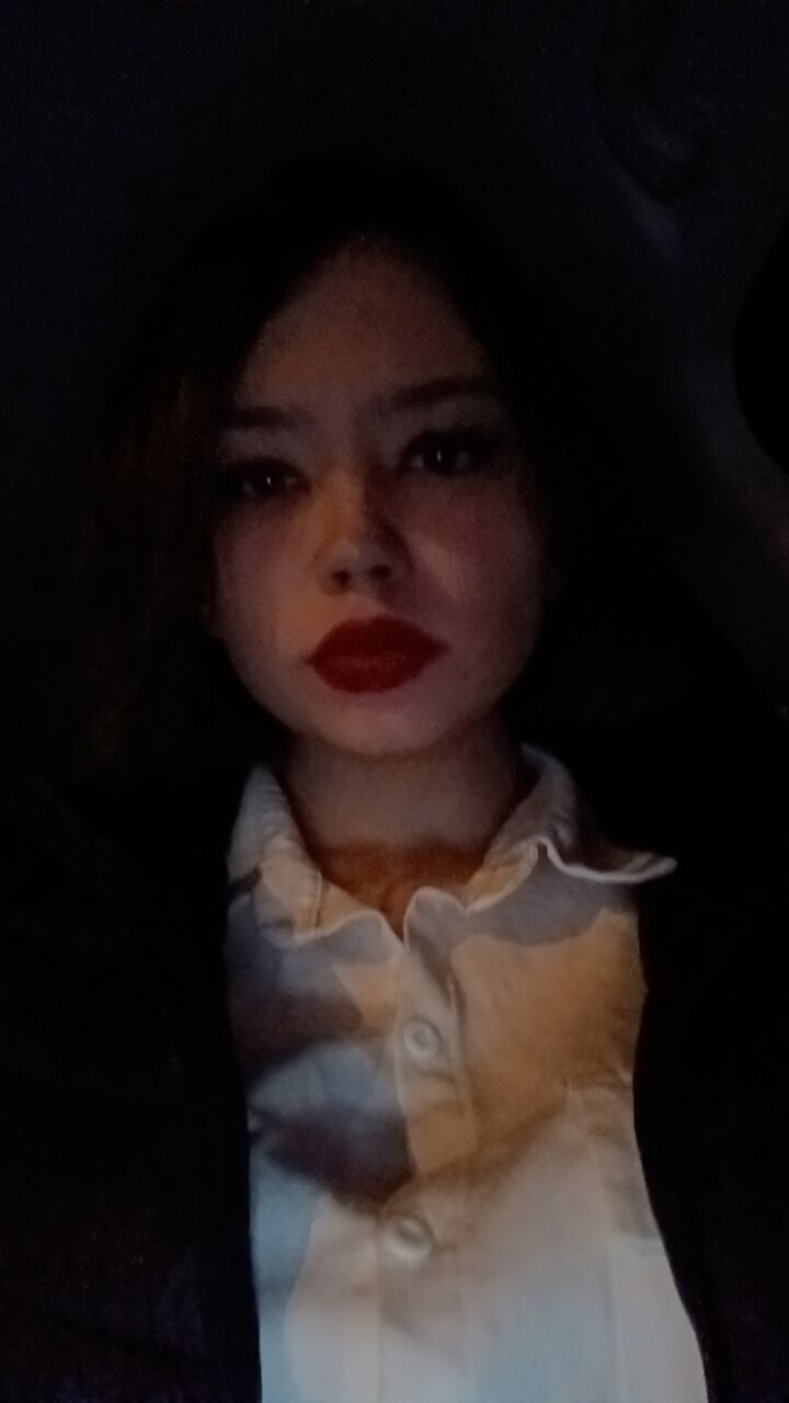  ,   Ulyana, 22 ,   ,   , c , 
