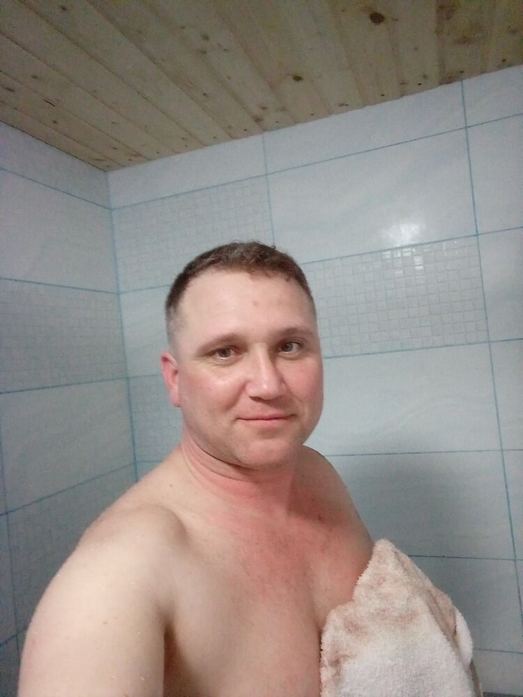  43164800  , 37 ,    